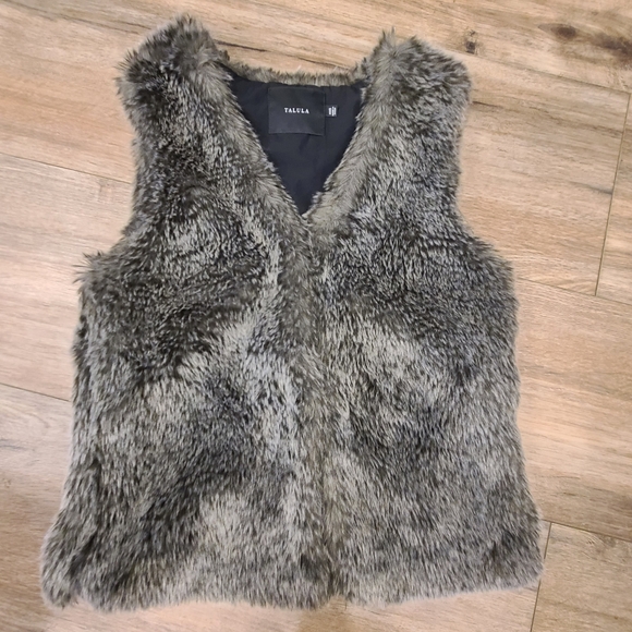 Talula EUC faux fur brown vest sz xxs - Picture 2 of 10